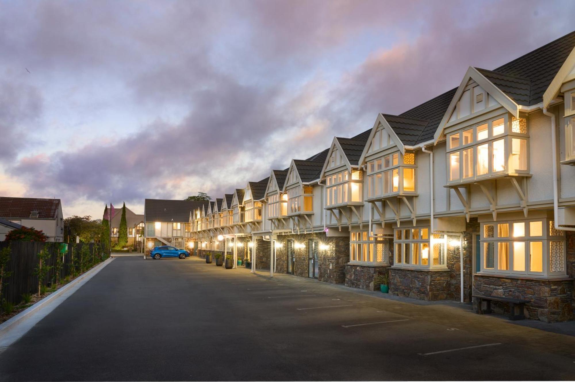 The Elmwood Motel Christchurch Exterior photo